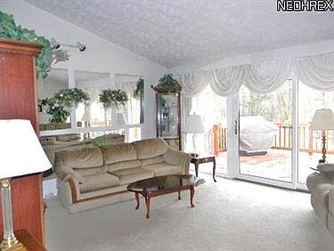 5th image of 7096 Oak Ln