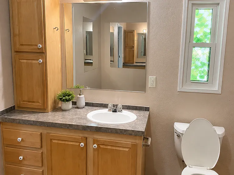 712 Fawn Dr — Photo 7