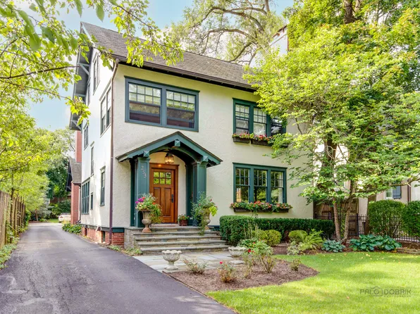 253 Vine Ave, Lake Forest, IL 60045