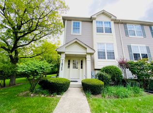 11S443 Rachael Ct, Willowbrook, IL 60527