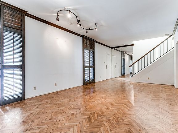5th image of 7731 Broadway APT 7A