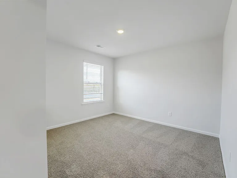 521 Grantham Dr — Photo 27