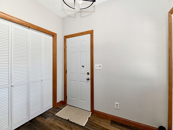 5th image of 50 Idleway Ct