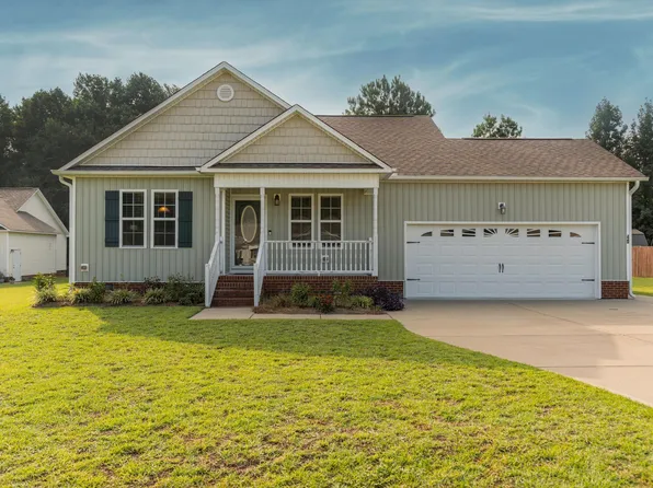 40 Steven Vann Ct, Dunn, NC 28334