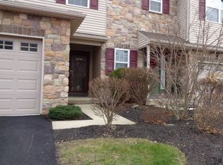 2190 Gillian Ln #C2, Easton, PA 18040