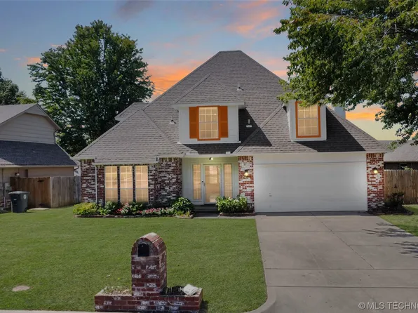 9224 E 96th St, Tulsa, OK 74133