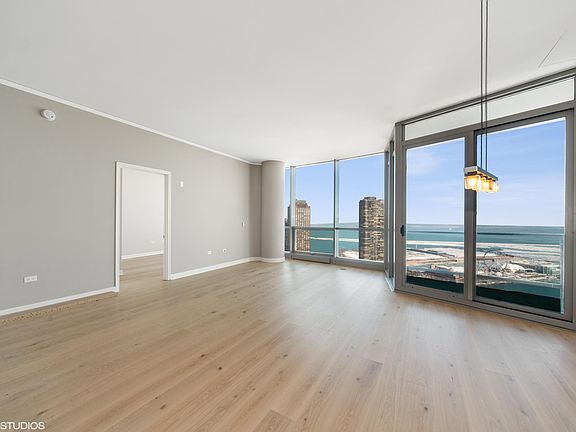 3rd image of 420 E Waterside Dr Unit 4314