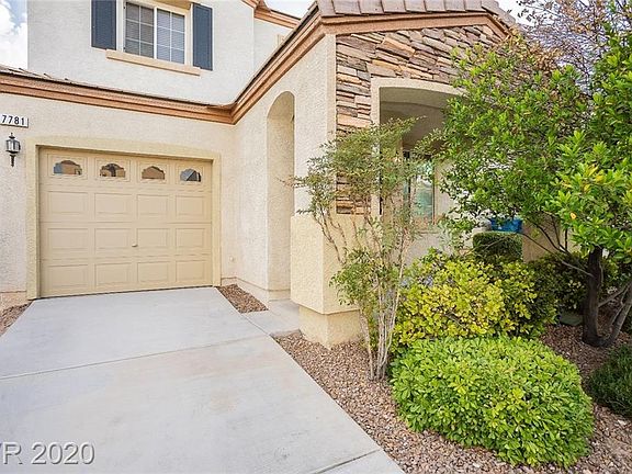 2nd image of 7781 Hampton Park Ln