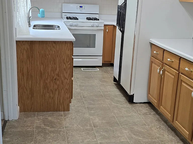 1511 Service St — Photo 25
