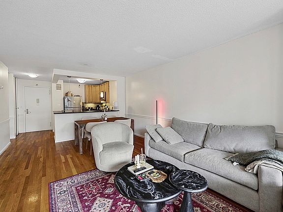 5th image of 151 Tremont St APT 9U