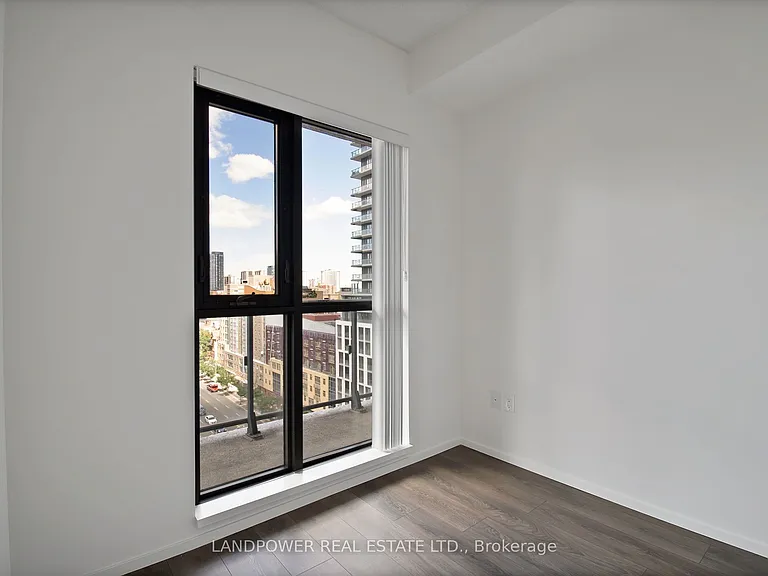 159 Dundas St E #1107 — Photo 14