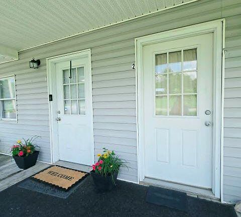 2nd image of 52 Oconner Ave