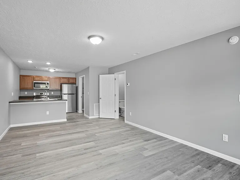 2170 Sharkey Rd — Photo 3