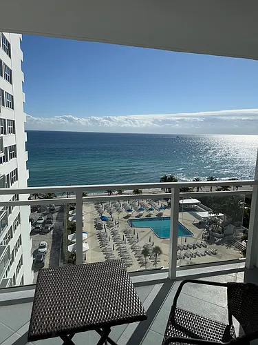 2030 S Ocean Dr #1017 Photo 1