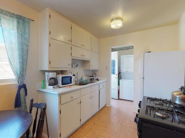 4516 Zuni Rd SE APT B