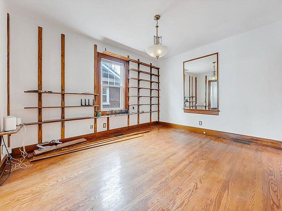 5th image of 1120 Morningside St SE