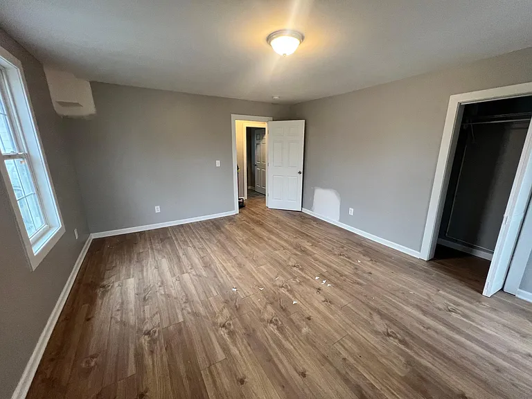 71 Moull St #5 — Photo 21