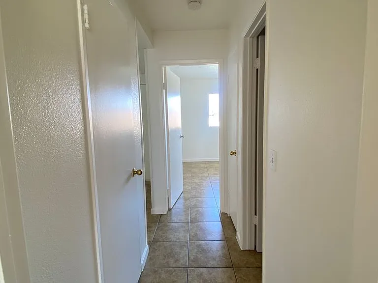 2561 E Terrace St — Photo 12