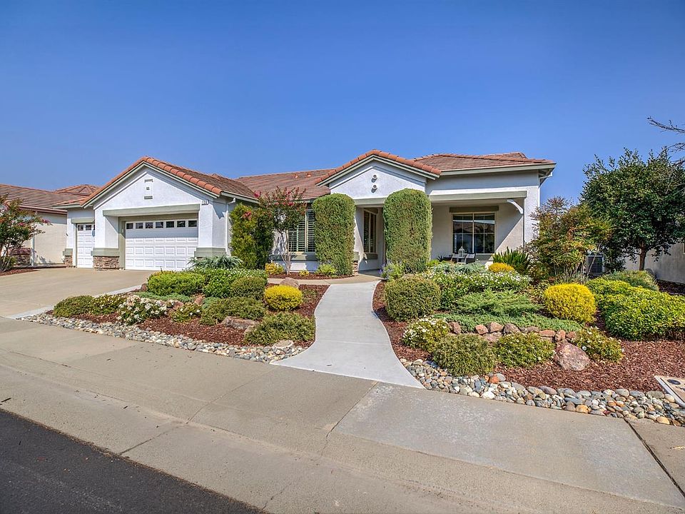 1st image of 728 Canyon Oak Ln
