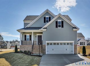 905 Charlemagne Rd, Midlothian, VA 23114