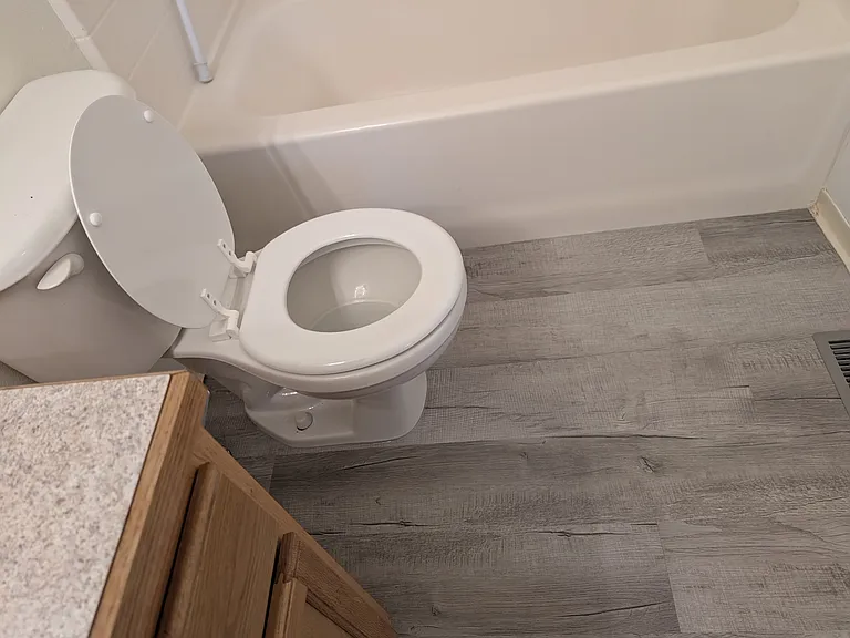14270 Shenandoah St — Photo 17