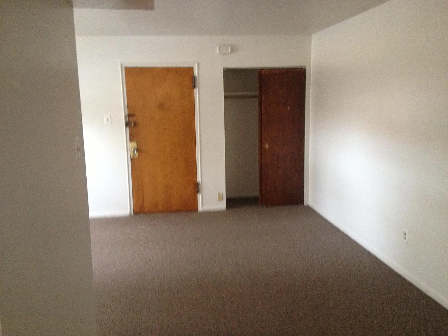 1 bed, 550 sqft, $1,200 — Photo 1