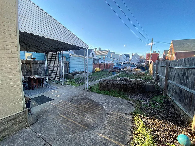 207 Division St #3 — Photo 8