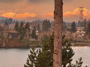1149 Wheaton Way, Bremerton, WA 98310