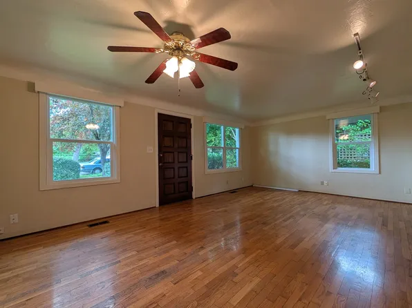 2064 Washington St, Eugene, OR 97405