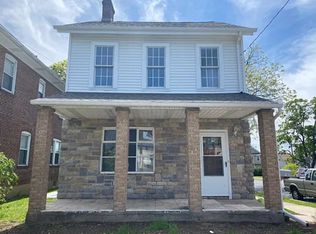 1032 4th St, Catasauqua, PA 18032