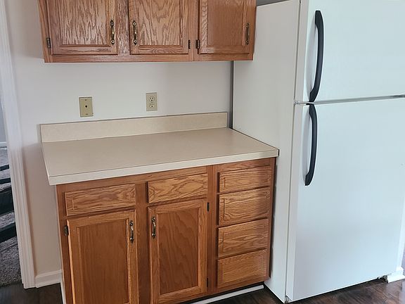 5th image of 308 6th St