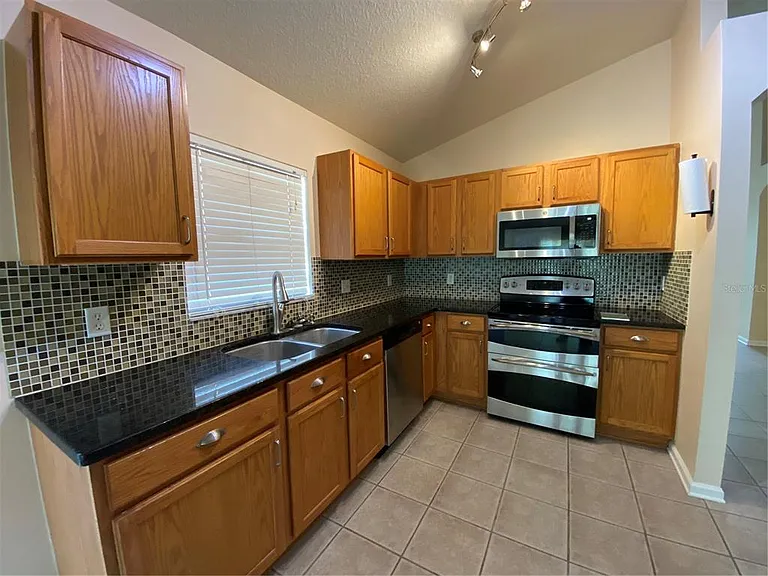 13263 Evening Sunset Ln — Photo 14