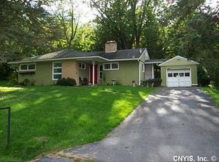 5276 Abbe Dr, Syracuse, NY 13219