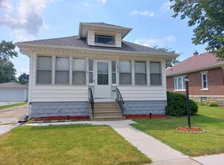 1019 N Center St, Joliet, IL 60435