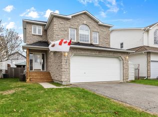 207 Stiver St, Russell, ON K4R1G9