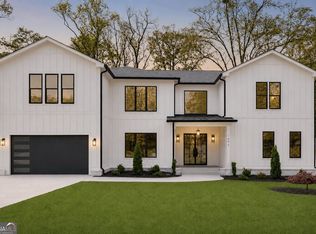 1696 Dunwoody Pl NE, Atlanta, GA 30324