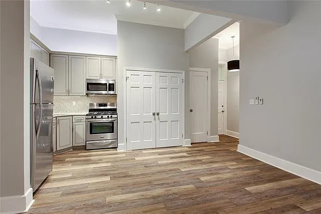 1112 N Rampart St #C — Photo 7