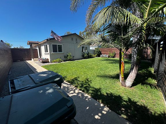 3rd image of 514 W 10th Ave