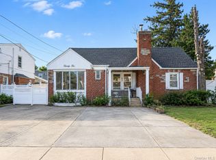 22 Oakland Avenue, West Hempstead, NY 11552