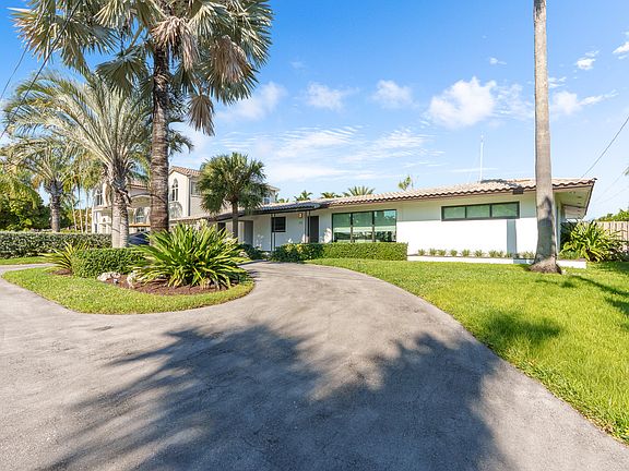 3rd image of 273 Tropic Dr