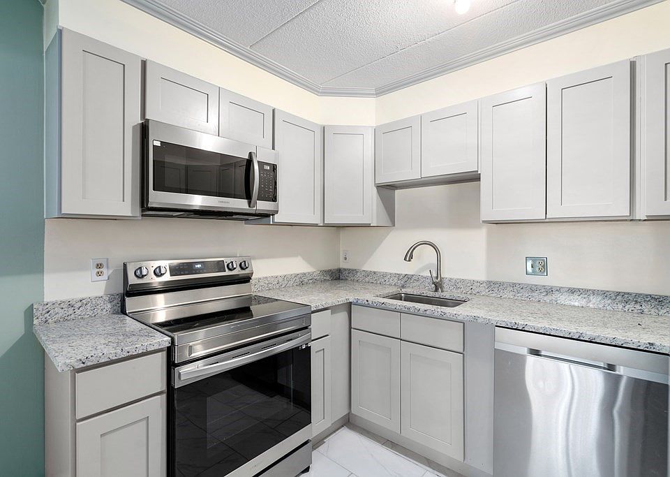 Heritage Plaza 3 Apartments Salem, MA Zillow