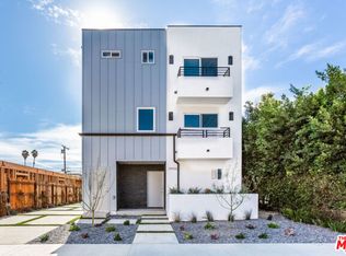 10916 Hesby St #10916, North Hollywood, CA 91601