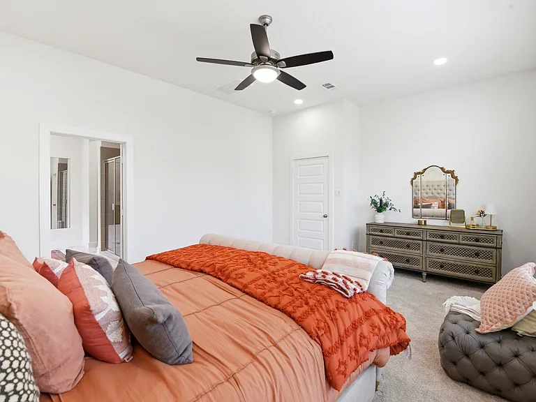 27927 Spring Falls Ct — Photo 23