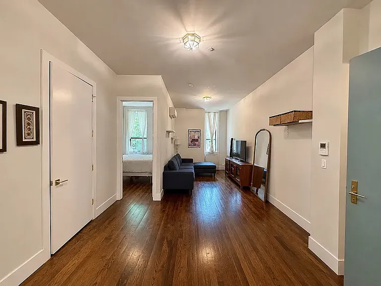 918 Fulton St #2 — Photo 2