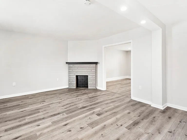 122 Kirk Ave — Photo 16
