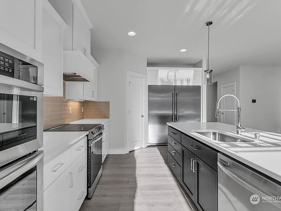 5th image of 7714 185th Street Ct E