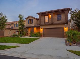 7511 Sanctuary Dr, Corona, CA 92883
