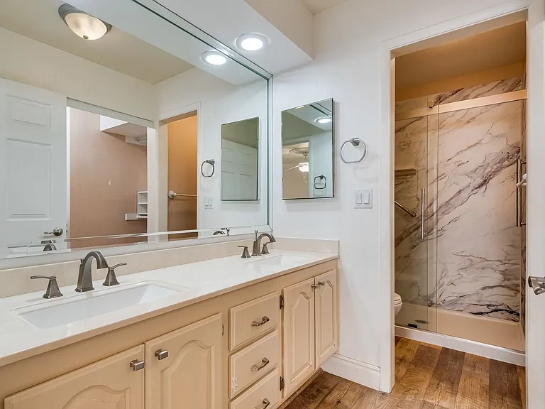2640 Starfish Ct — Photo 8