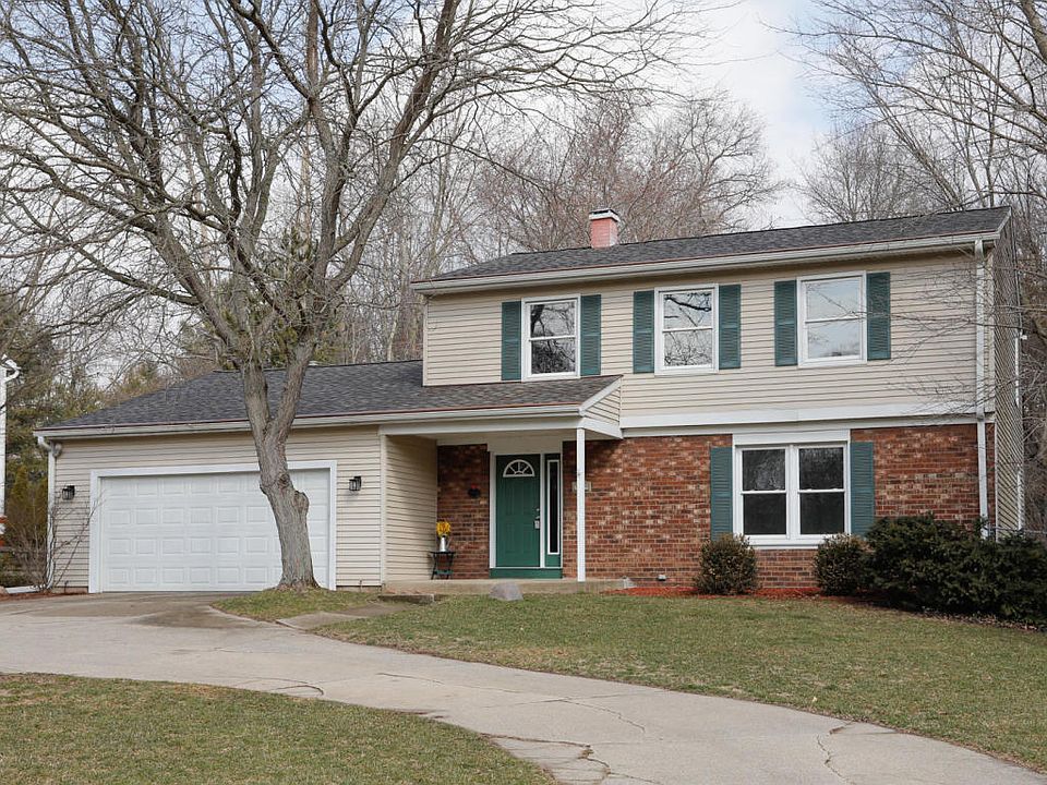 1st image of 9569 Treetop Dr