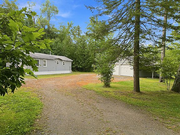 2nd image of 6 Brook Road